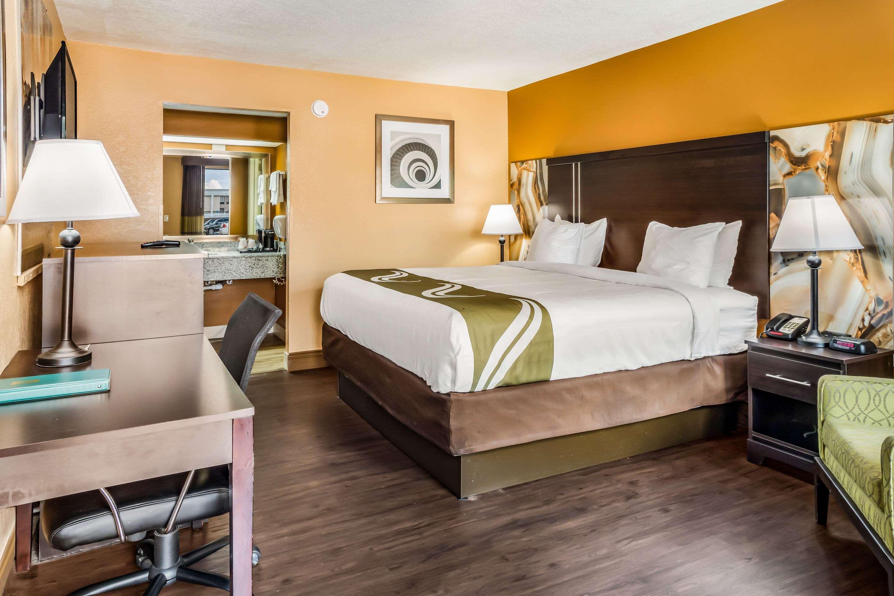 Quality Inn & Suites Corinth West Eksteriør billede